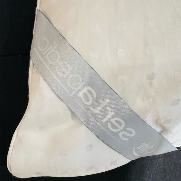 Serta pedic pillow standard/queen size white - Picture 2 of 3